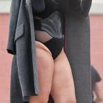 Ashley Graham, modella curvy ostenta le sue forme con orgoglio 2
