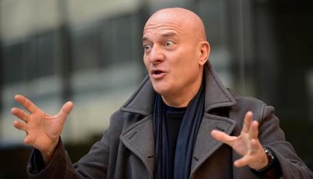 Claudio Bisio, chi è la moglie, età, figli, curiosità