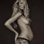 Candice Swanepoel incinta: che pancione! FOTO