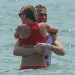 Taylor Swift al mare con Tom Hiddleston4