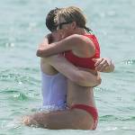 aylor Swift al mare con Tom Hiddleston7