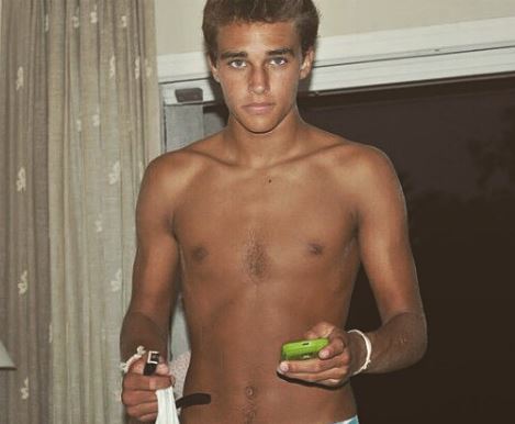 Martina Stoessel, ecco chi è il ragazzo del video Great Escape!