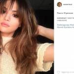 Selena Gomez cambia look: sceglie la frangia! FOTO 1