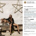 Irina Shayk posa per Vogue in Puglia tra capre e galline16