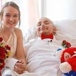 A 18 anni è malato terminale: sposa fidanzata da letto ospedale