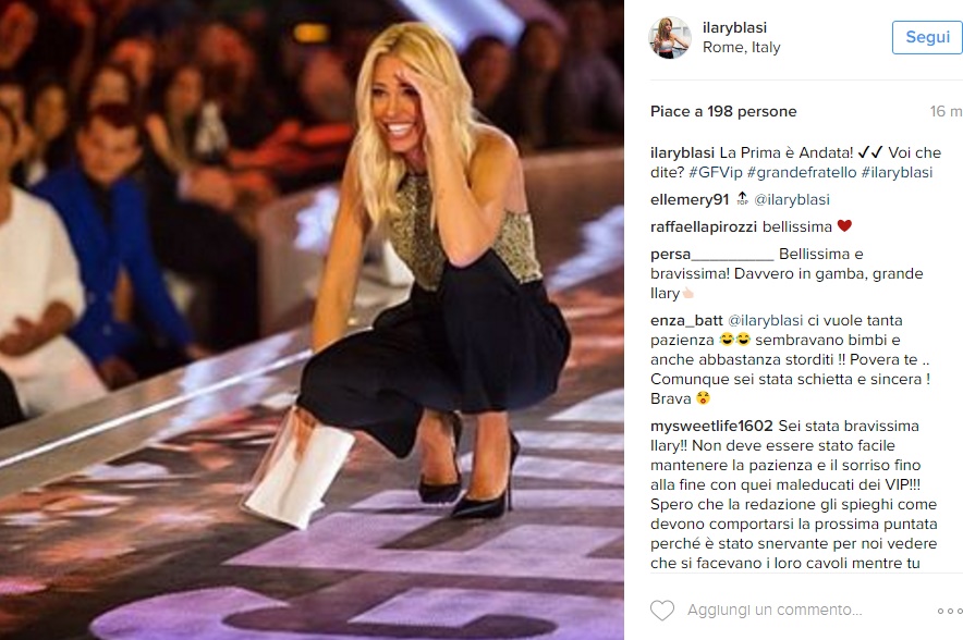 Ilary Blasi impeccabile al GF Vip: top dorato e pantaloni glam FOTO