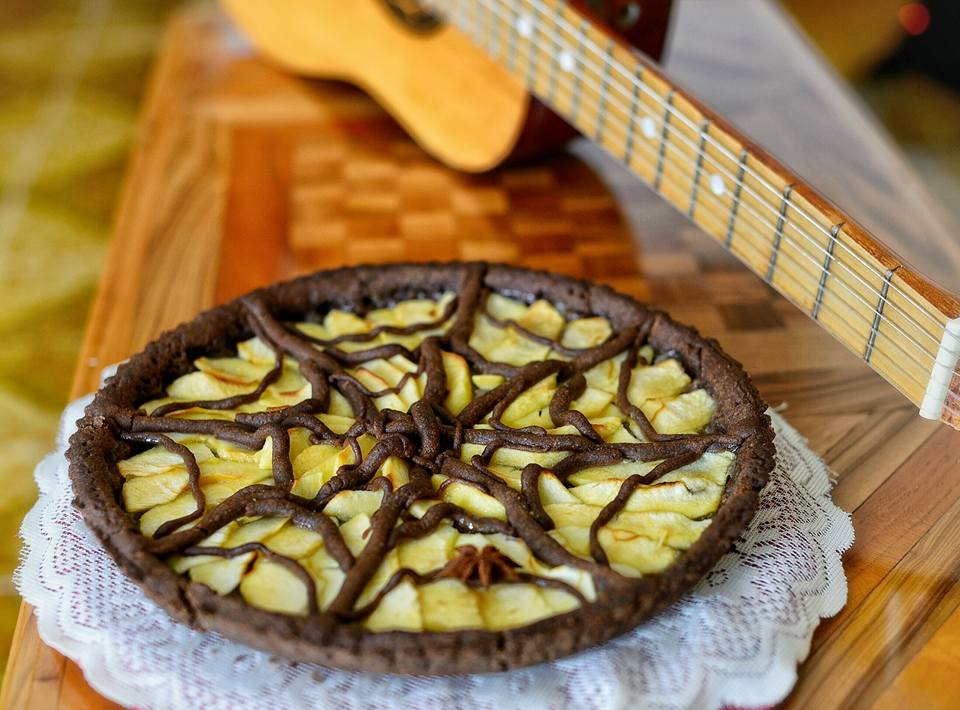 Crostata di mele mostruosa