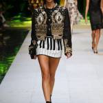 Dolce & Gabbana, i grandi NO della moda: perché i santini? FOTO