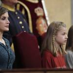 Letizia Ortiz regina di eleganza: vestito è un incanto FOTO