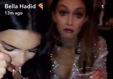 Kendall Jenner affamata: abbuffata di junk food dopo sfilata FOTO-VIDEO2