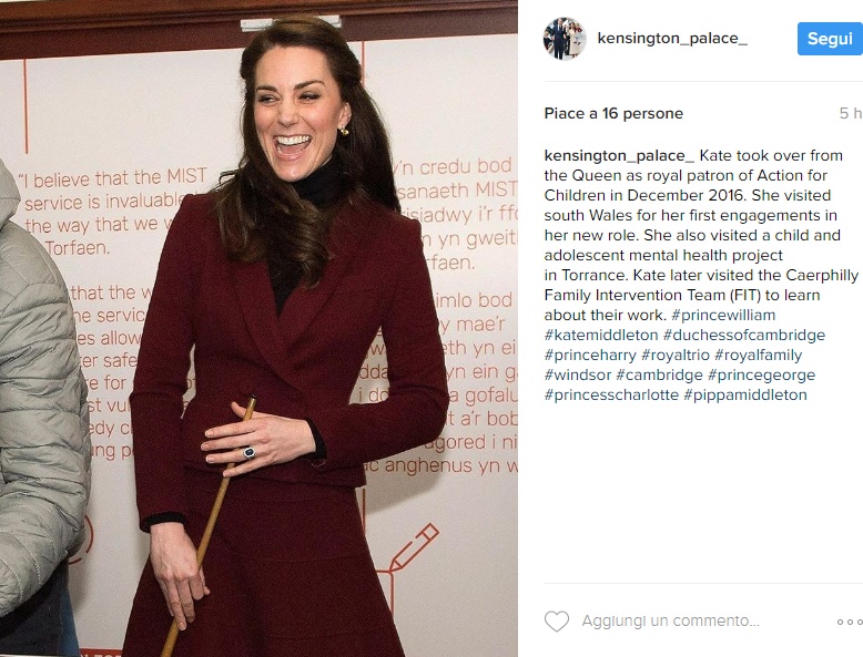 Kate Middleton sfida la regina: gonna corta e... FOTO