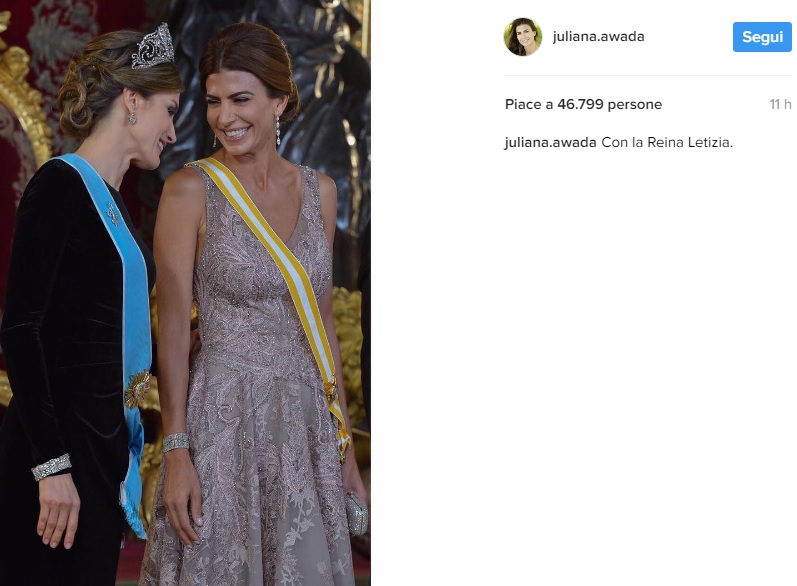 Letizia Ortiz e Juliana Awada: look impeccabili FOTO