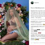 Kylie Jenner misurata per statua cera: pantaloncini attillati e curve esplosive