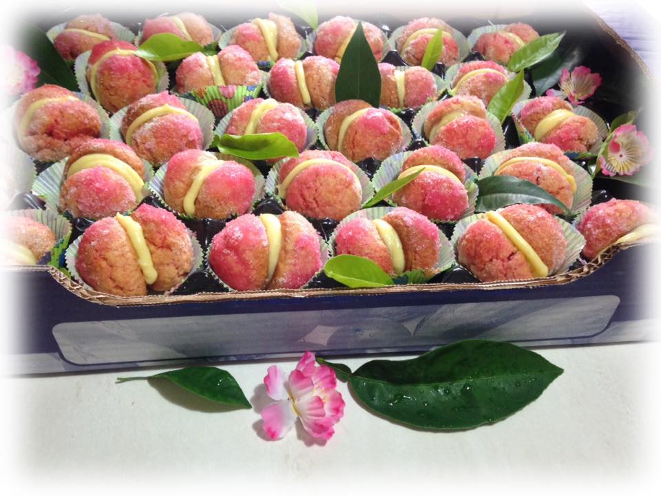 Pesche dolci all'Alchermes