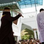 Rapporto prima del matrimonio, frustata in Indonesia per la sharia 7