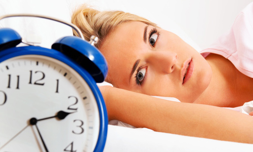 Dormire poco? Danneggia attenzione e creatività