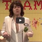 Harry Styles imita Mick Jagger: fan in delirio VIDEO