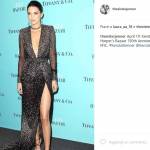 Kendall Jenner esagerata: scollatura e spacco estremi FOTO