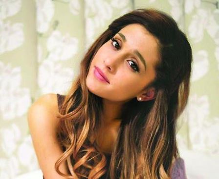 Ariana Grande divorzia da Dalton Gomez dopo 2 anni di matrimonio