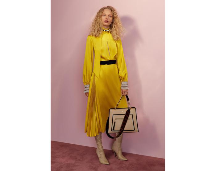 Fendi Resort 2018: oltre i confini dei generi FOTO