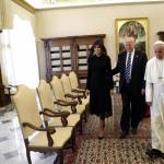Melania Trump e Ivanka di nero dal Papa: ecco perché