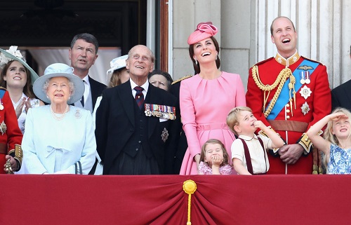Kate Middleton, ennesimo sgarro a Eugenia e Beatrice FOTO