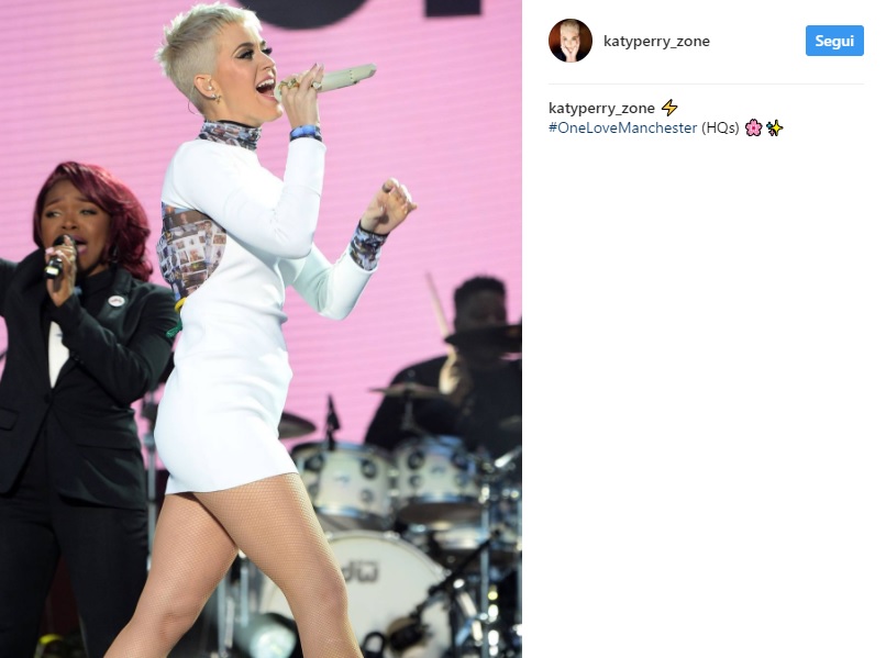 One Love Manchester, Katy Perry: abito con foto delle vittime