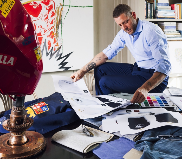 Lapo Elkann a Pitti Uomo per Italia Independent: "Felice di questo ritorno"