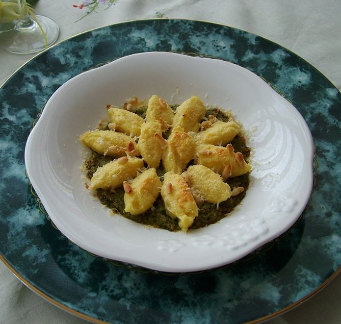 Gnocchetti di Ricotta su Crema di Zucchine