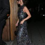 Selena Gomez sensuale: abito lungo aderente FOTO