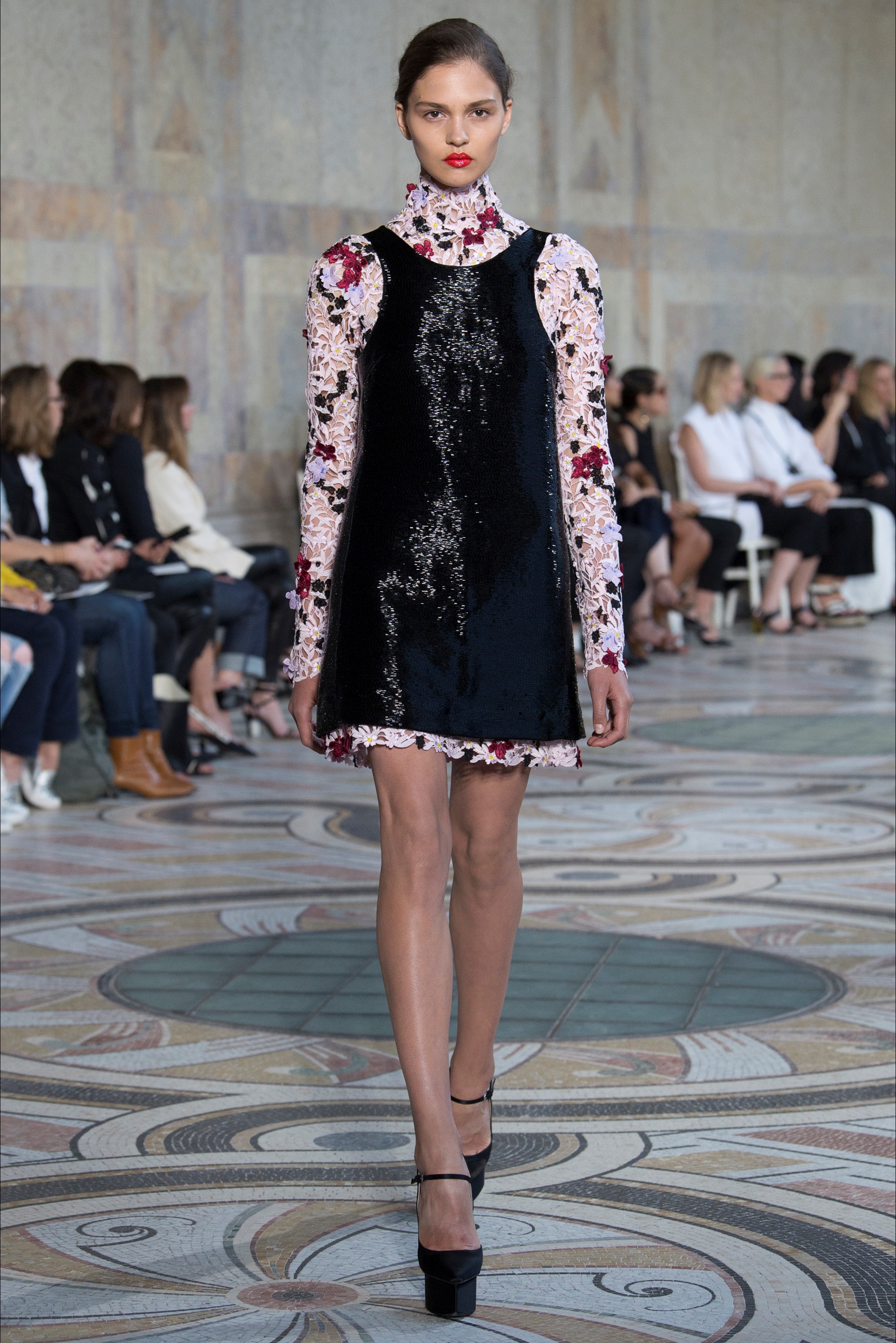 Giambattista Valli Haute Couture A/I 2017-18 FOTO