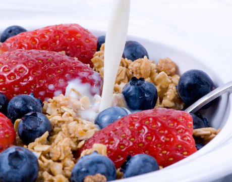 Dimagrire, colazione abbondante aiuta a perdere peso