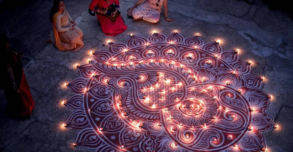 Cos'è Diwali, la festa più importante e antica dell'India FOTO