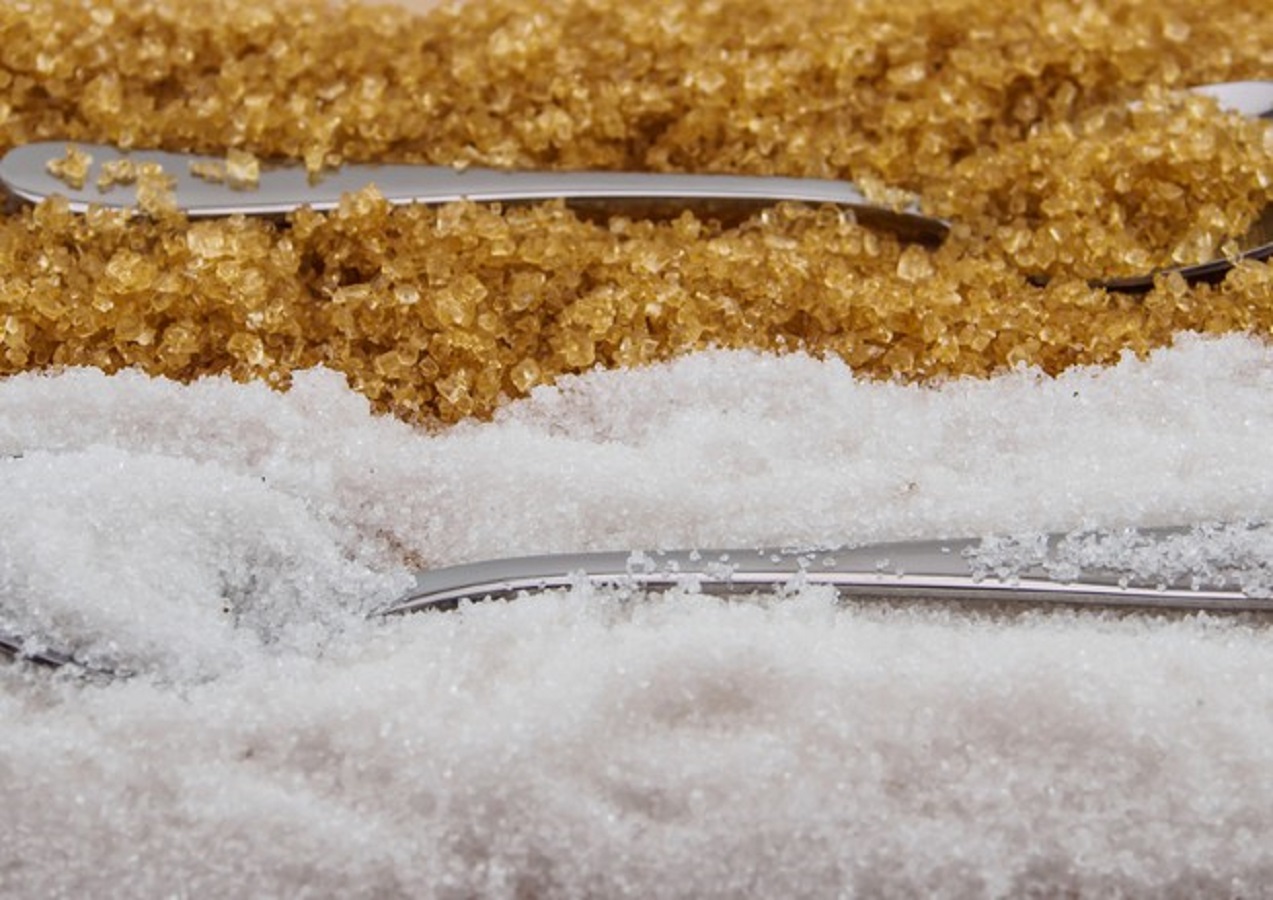 Dieta, zucchero di canna migliore dello zucchero bianco: falso