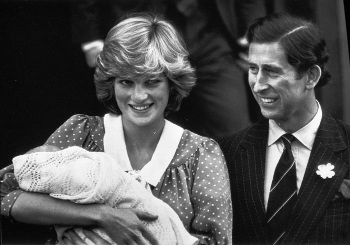 Lady Diana parlò alla regina Elisabetta: "Con Carlo nozze senza amore"