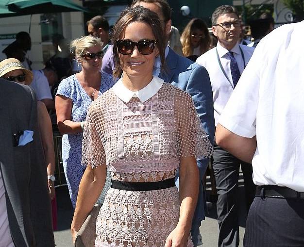 Pippa Middleton: abito in pizzo vedo non vedo a Wimbledon FOTO
