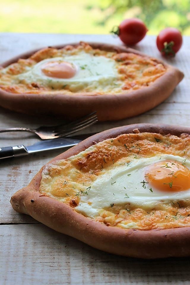 Khachapuri... il tipico street food che viene dalla Georgia