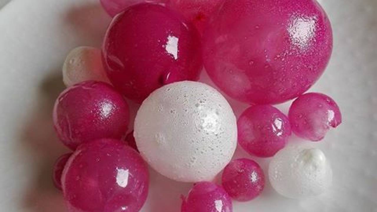 Bolle Di Gelatina Una Simpatica Idea Per Decorare I Dolci