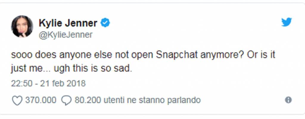 Kylie Jenner affossa Snapchat con questo tweet FOTO: App affossata dopo restyling