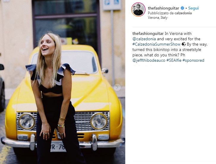 Costume da bagno intero al posto della maglia: ultima tendenza