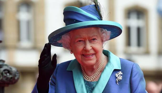 Regina Elisabetta: 11 fatti (e curiosità) che ancora non sai sulla Sovrana