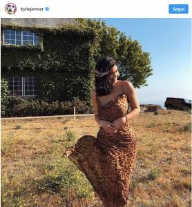 Kylie Jenner in formissima a pochi mesi dal parto2