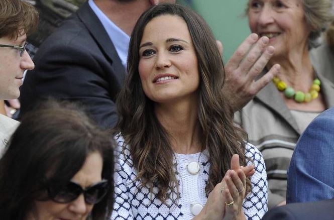 Pippa Middleton e i dolori della gravidanza: "Mi sento a disagio e...