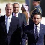 William in Giordania senza Kate, ma il principe Al Hussein lo sorprende con...