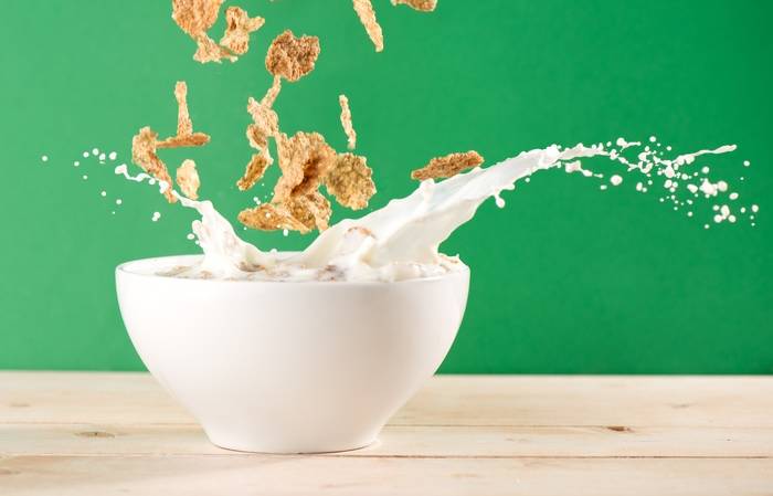 Picco glicemico, colazione sana e leggera non basta: attenti a latte e cereali