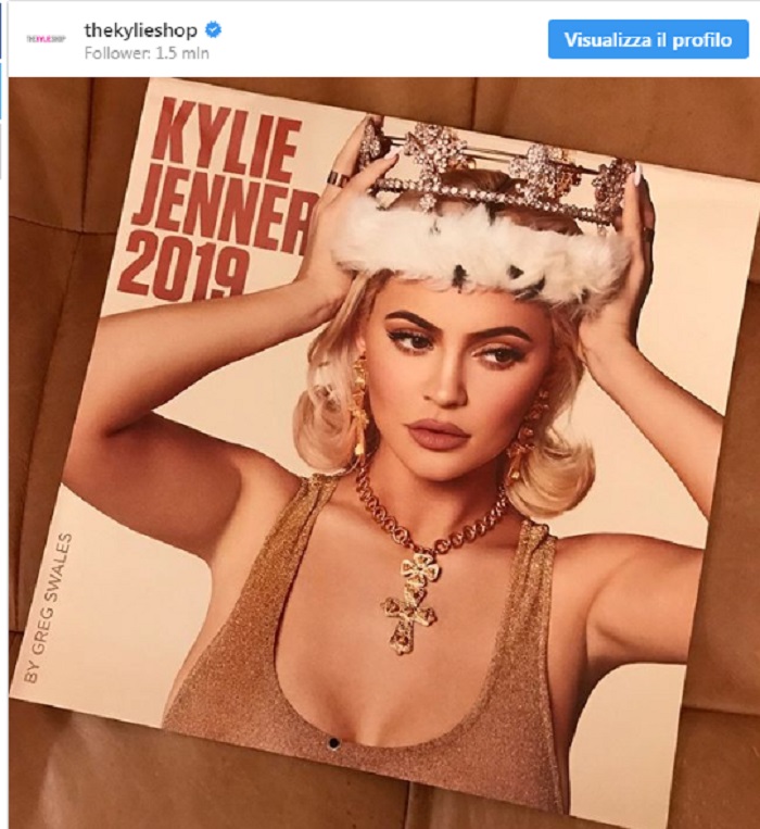 Kylie Jenner, calendario 2019: FOTO in anteprima6