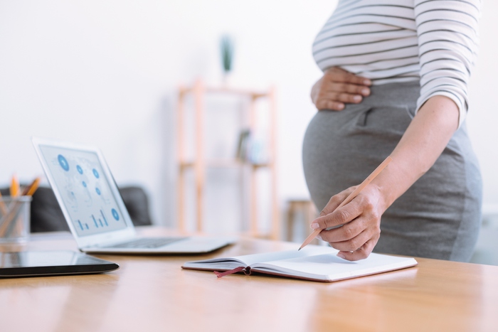 Lavoro fino al nono mese di gravidanza. Per i ginecologi è ok