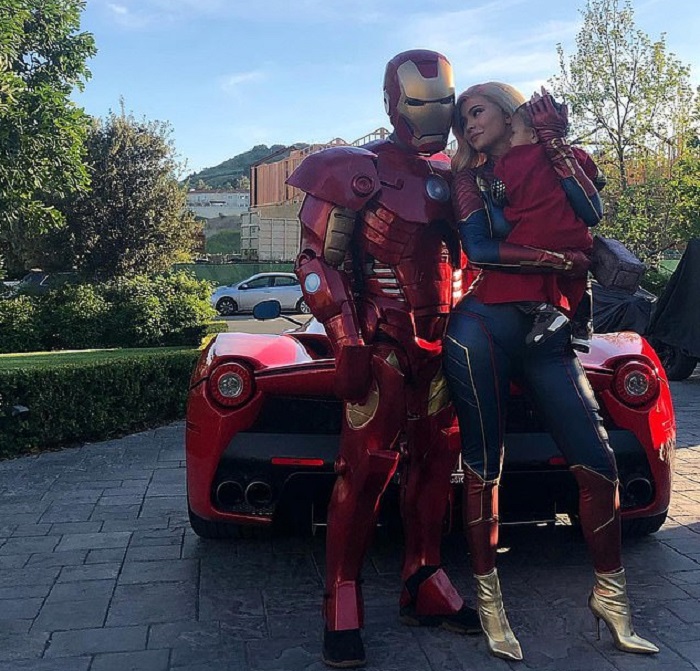Avengers: Endgame, Kylie Jenner e Travis Scott travestiti da supereroi 4