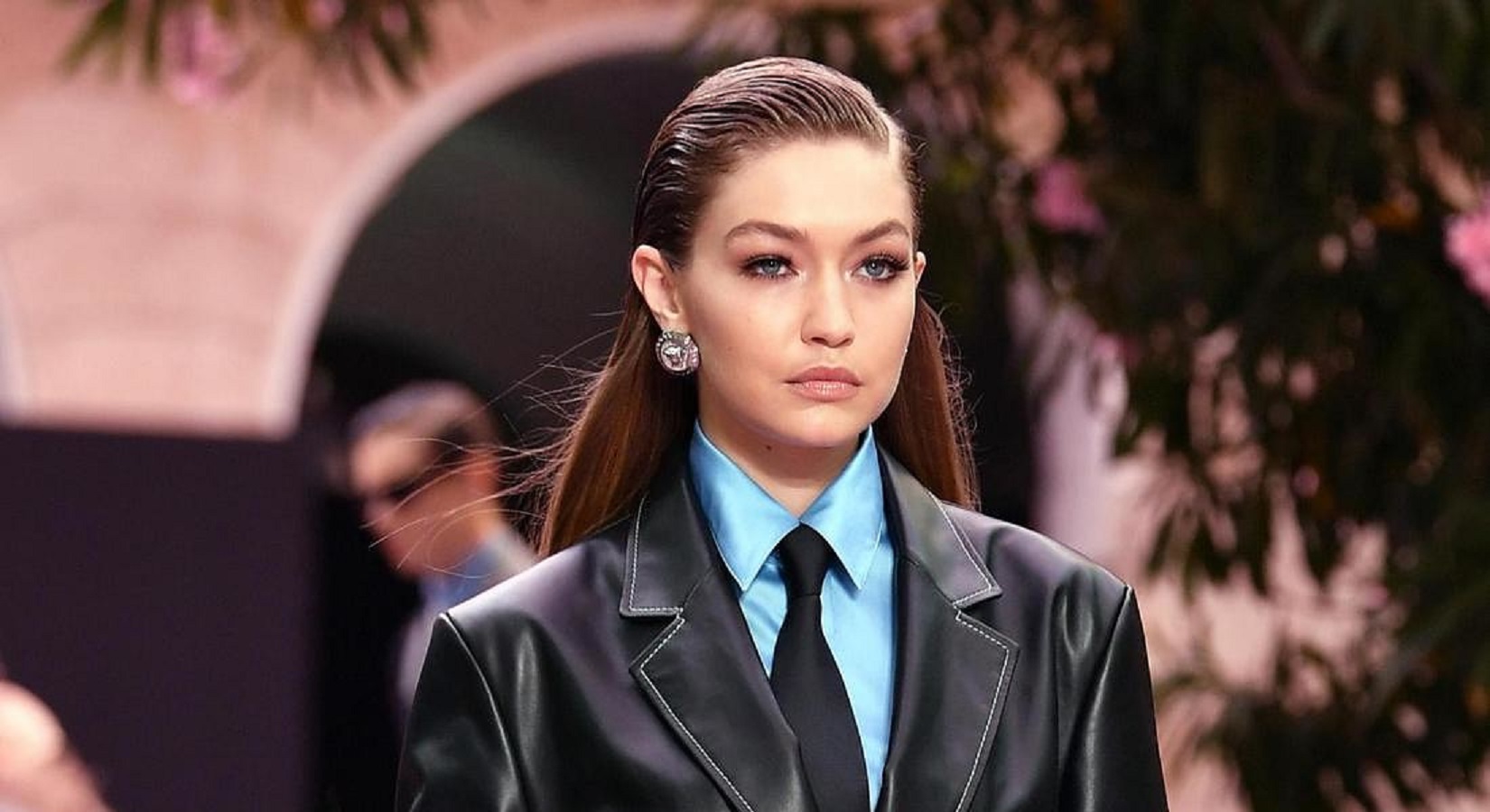 Gigi Hadid usa questa gamma di prodotti per un biondo al top