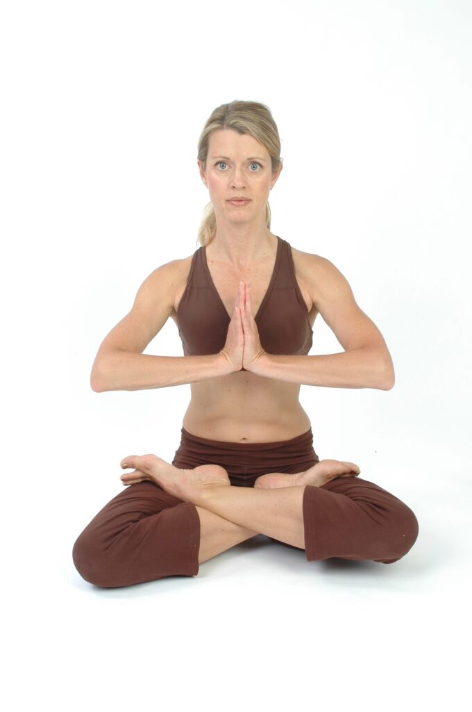 Yoga, scopri tutti i vantaggi della posizione del Loto